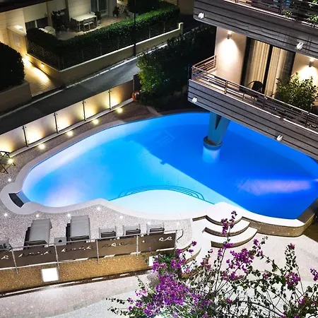 Готель Desenzano 4*
